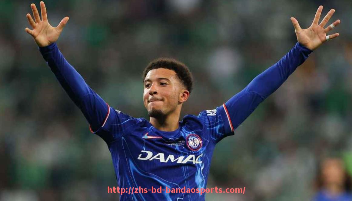 半岛体育-英超联赛中以“黑又硬”著称的实力派球员汇总