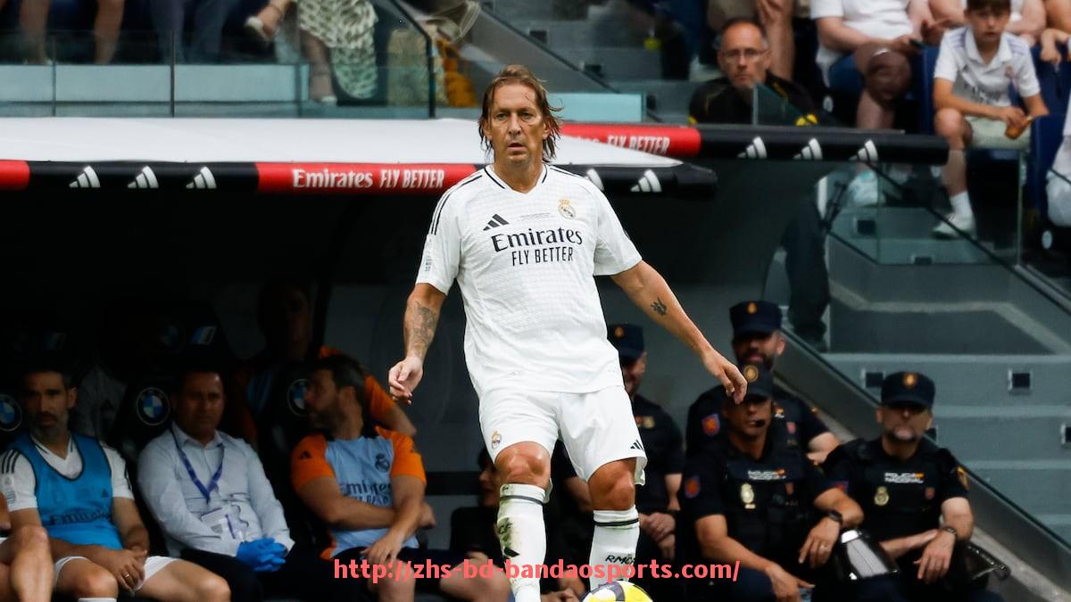 半岛体育-世俱杯比赛中断后裁判协调流程标准及应急管理方案